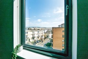 Photo 16- click for photo gallery